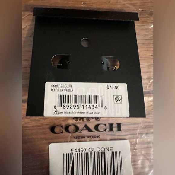 Coach Pave Signature Huggie Earrings new with tags - Picture 6 of 8